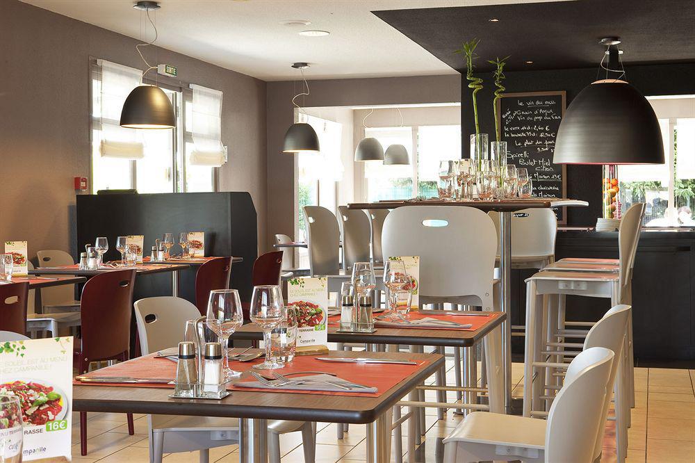 Hotel Campanile Clermont-Ferrand ~ Aubière Restaurace fotografie